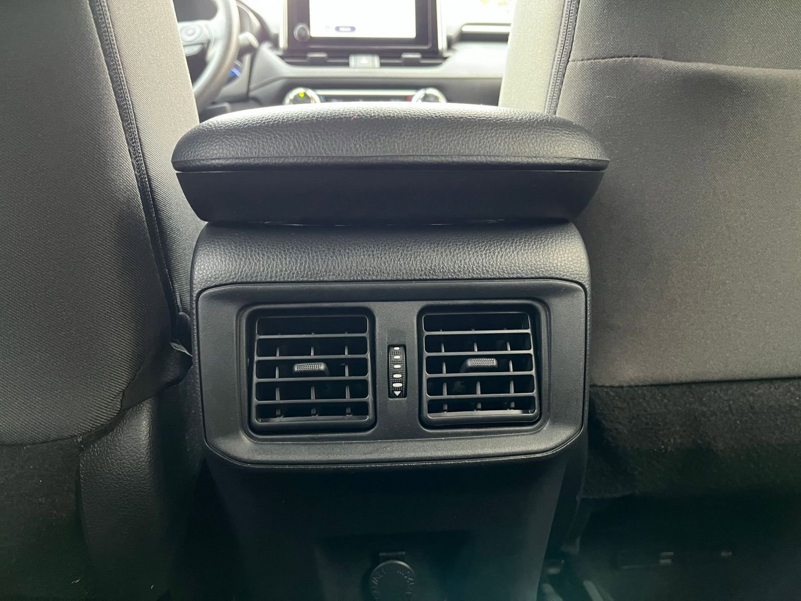 Thumbnail: 2025 Toyota RAV4 - 25