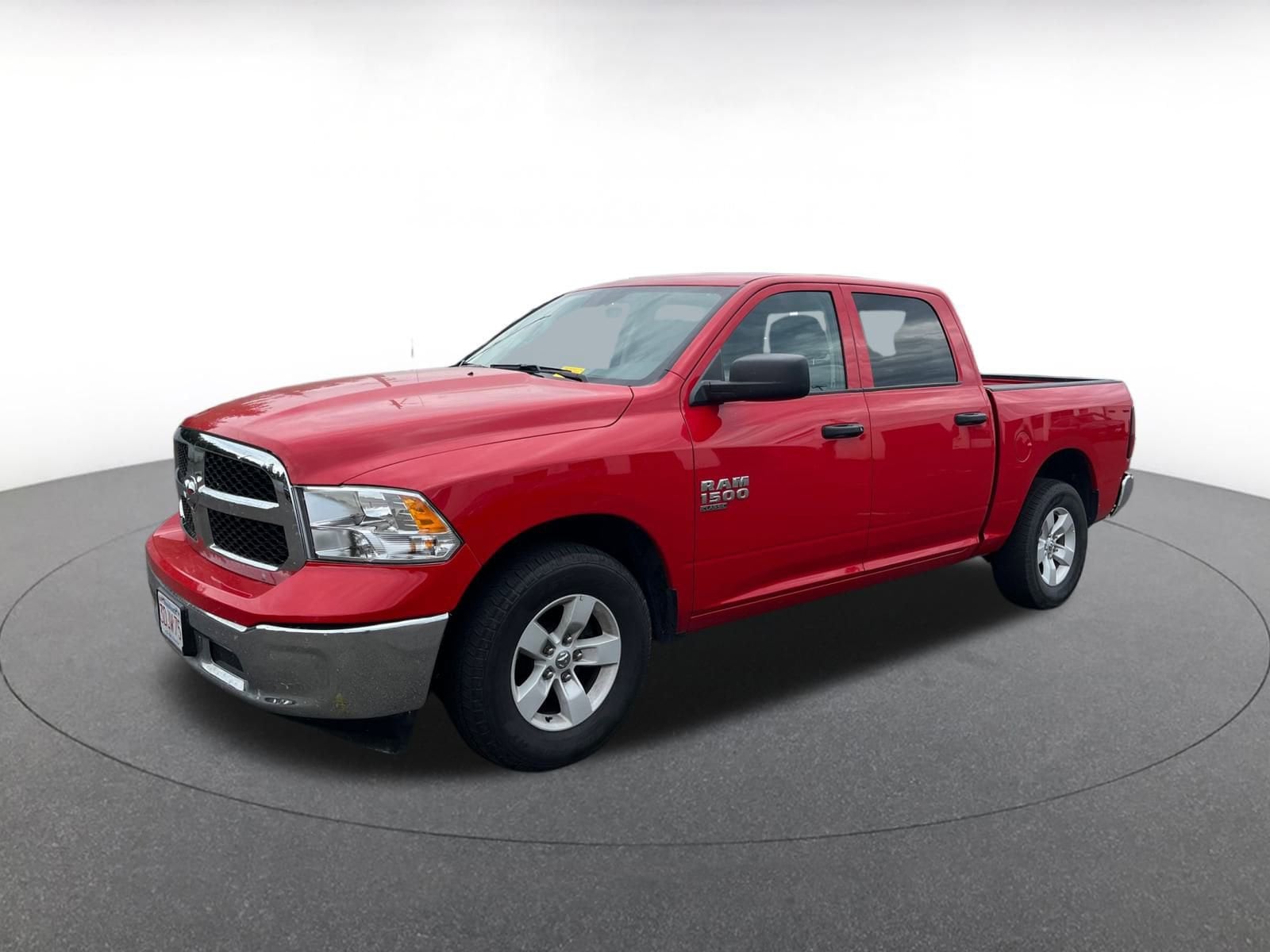Thumbnail: 2022 RAM 1500 Classic - 3