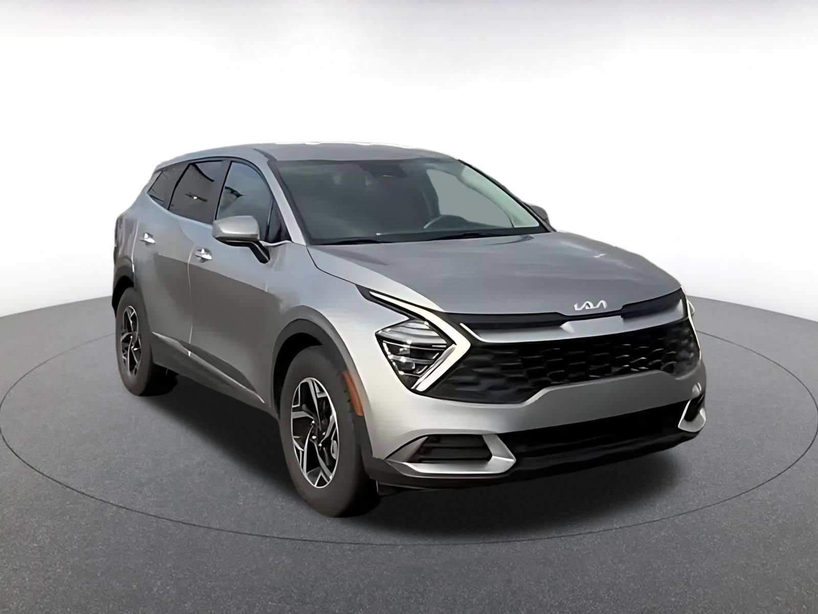 Thumbnail: 2025 Kia Sportage - 3