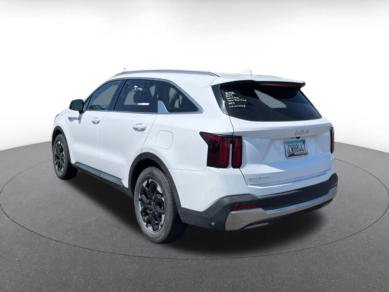 Thumbnail: 2024 Kia Sorento - 5