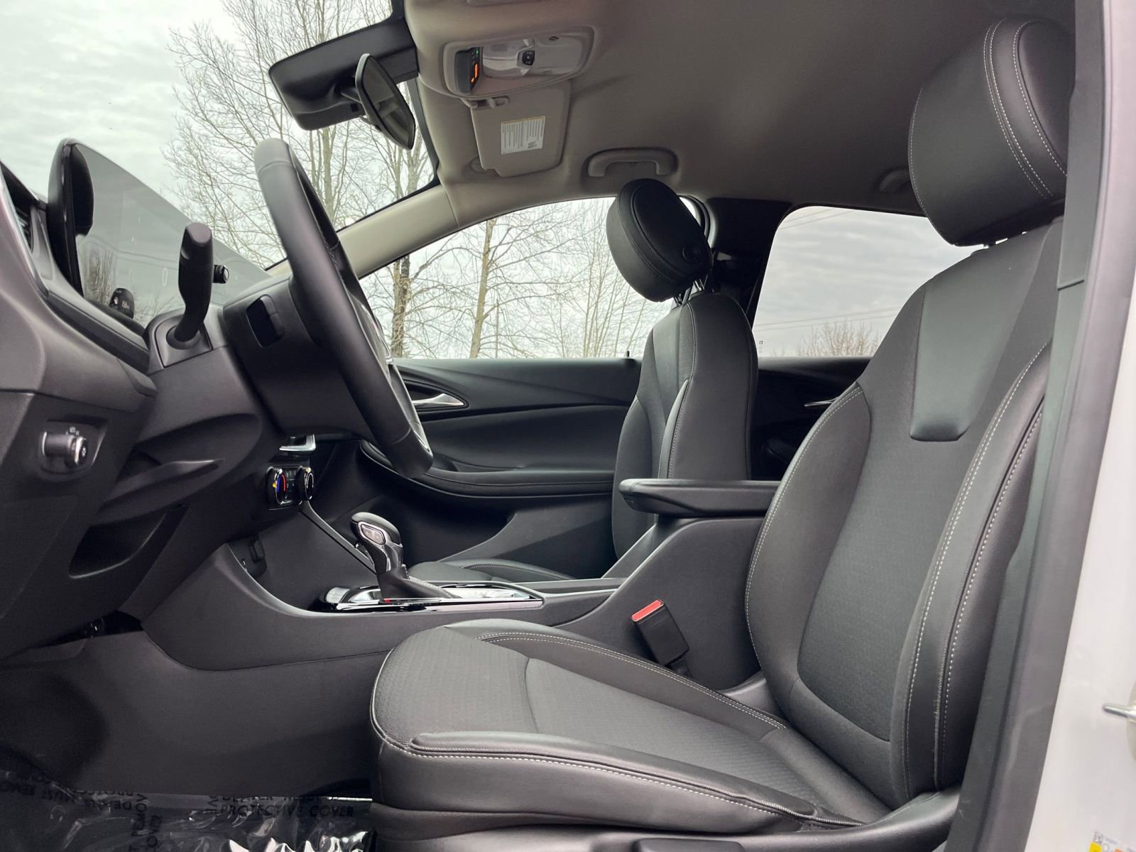 Thumbnail: 2025 Buick Encore GX - 27