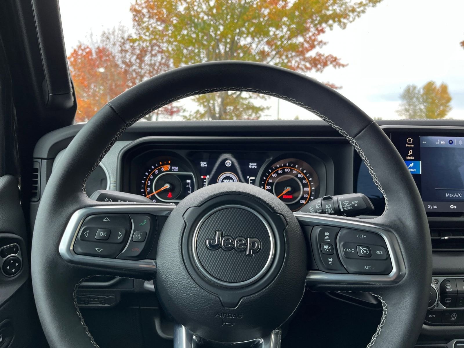 Thumbnail: 2025 Jeep Wrangler - 27