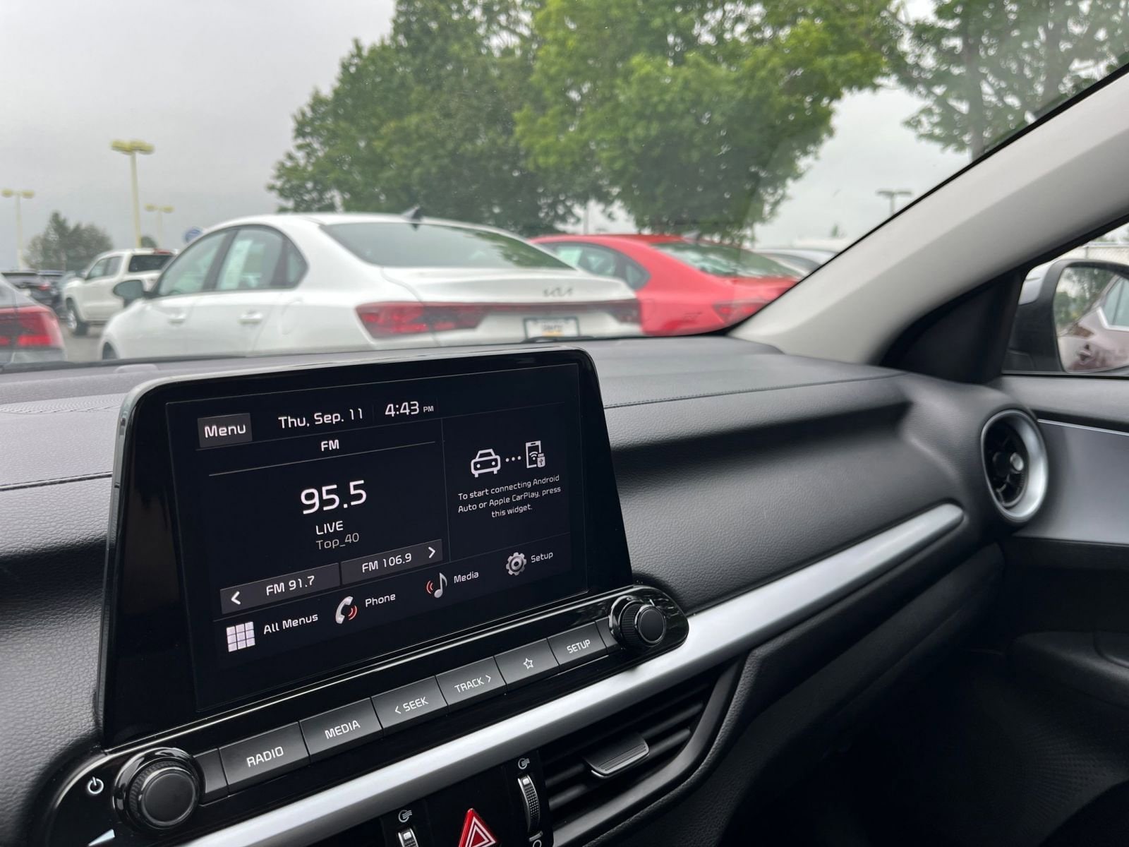 Thumbnail: 2024 Kia Forte - 33