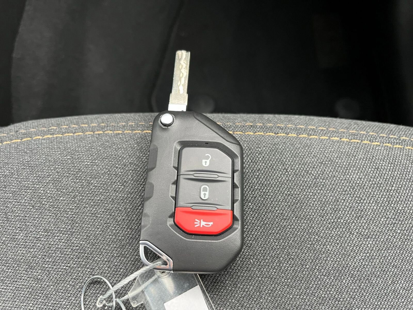 Thumbnail: 2025 Jeep Wrangler - 22