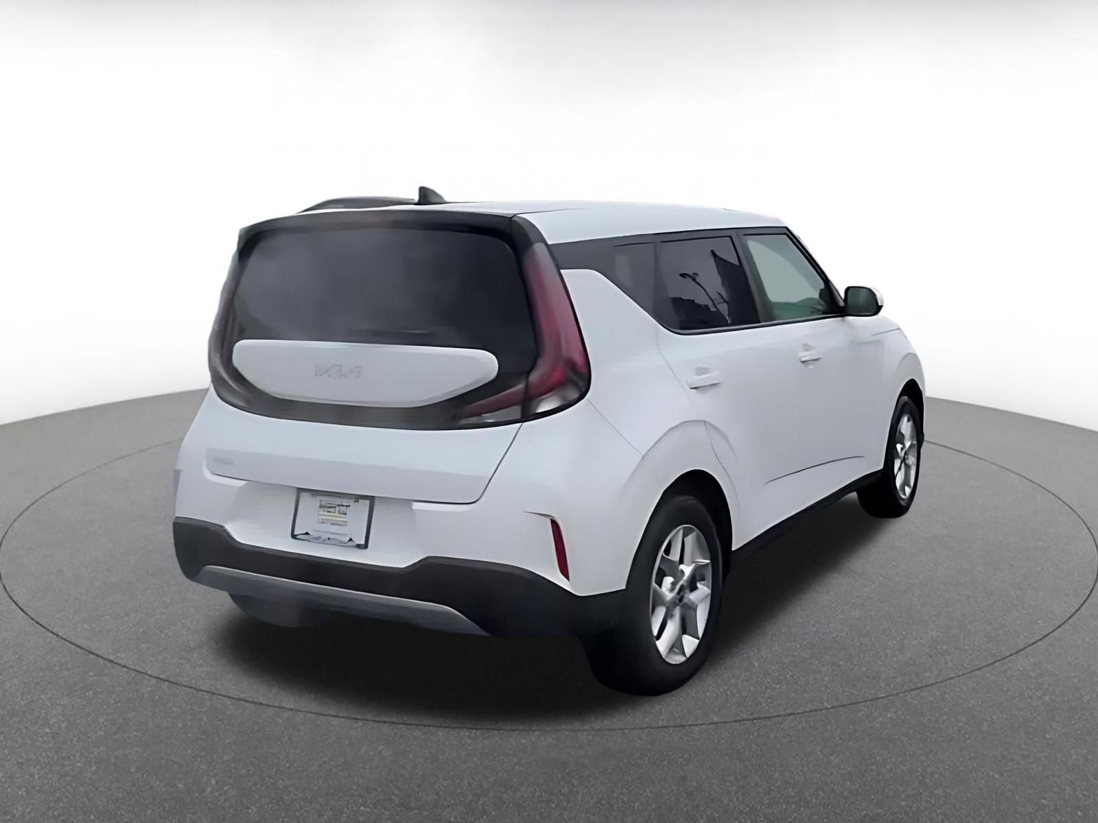 Thumbnail: 2025 Kia Soul - 14