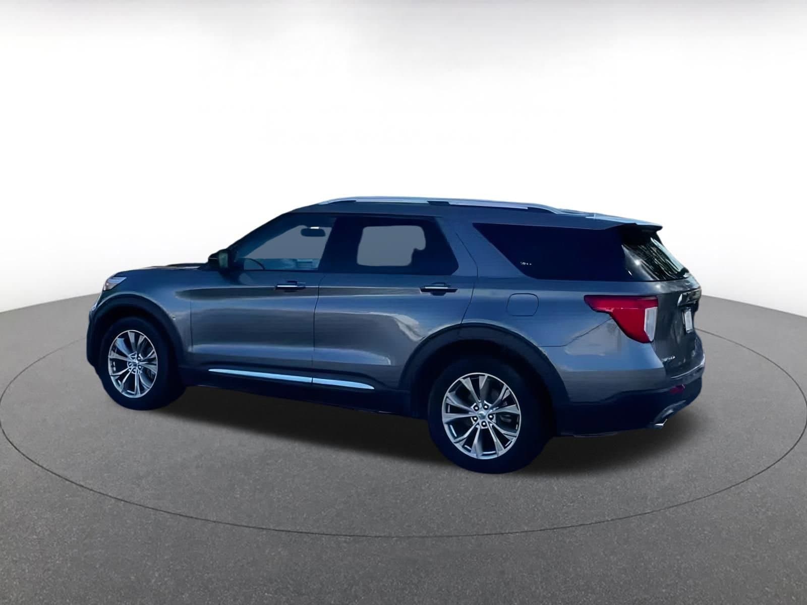 Thumbnail: 2023 Ford Explorer - 4