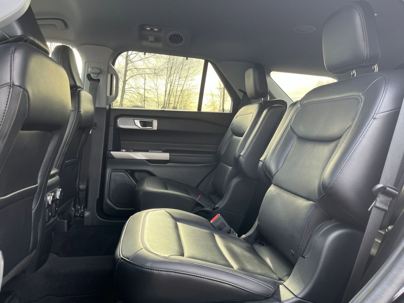 Thumbnail: 2023 Ford Explorer - 29