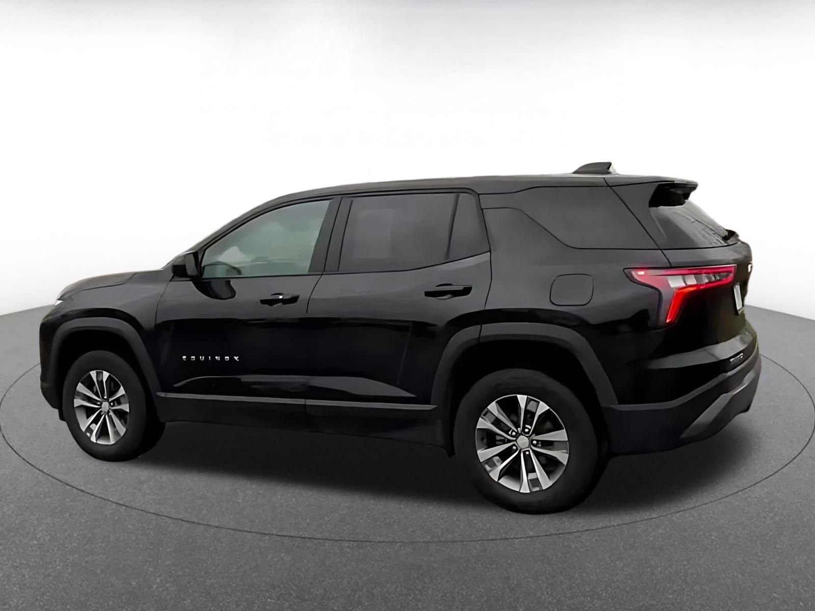 Thumbnail: 2025 Chevrolet Equinox - 10