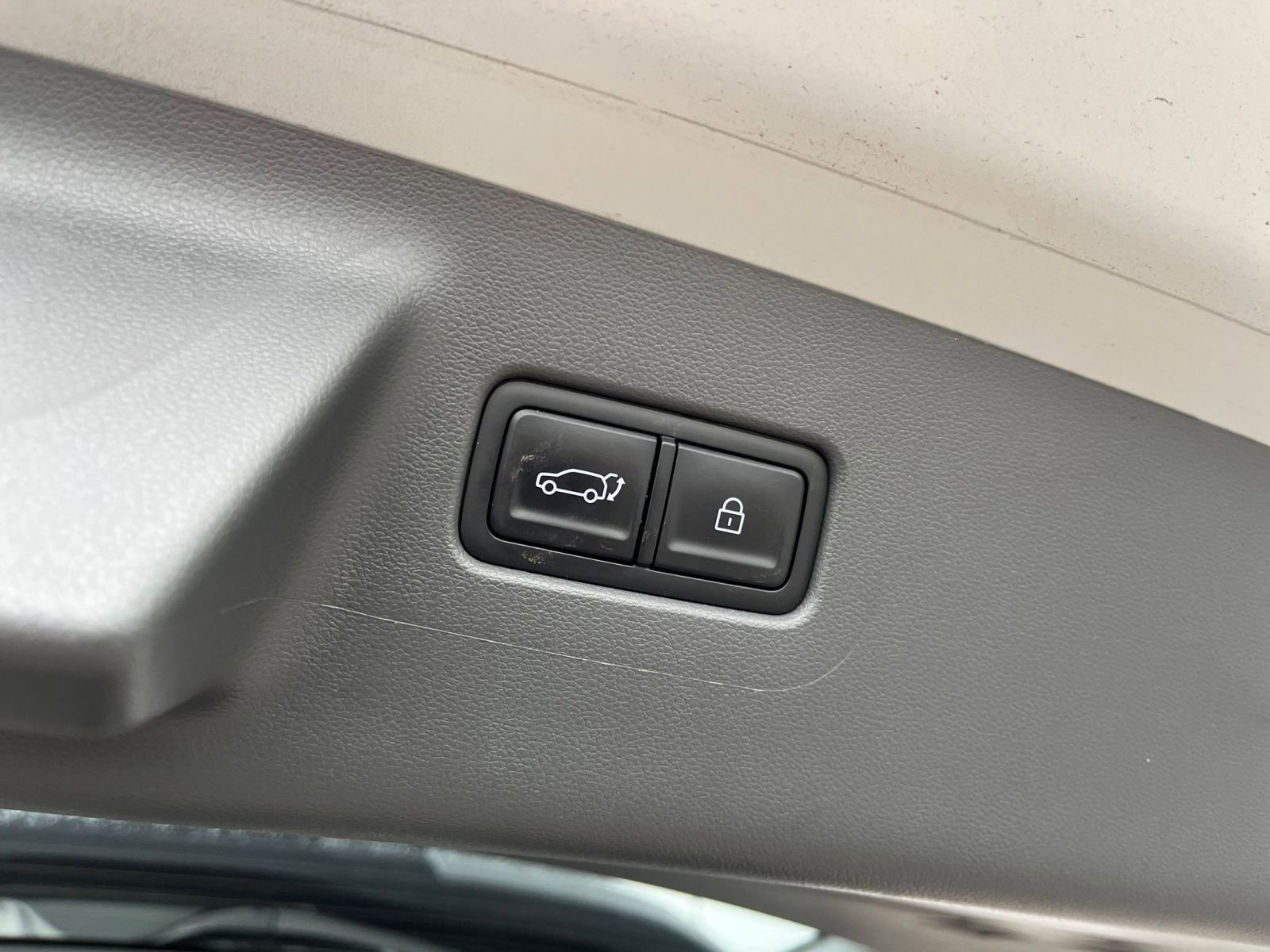 Thumbnail: 2025 Hyundai Santa Fe - 23