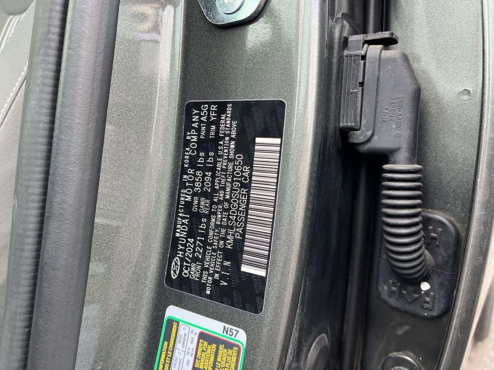 Thumbnail: 2025 Hyundai Elantra - 28