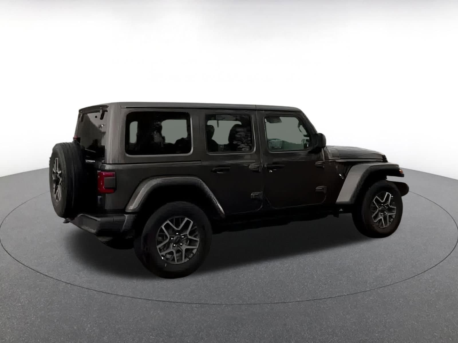 Thumbnail: 2025 Jeep Wrangler - 12