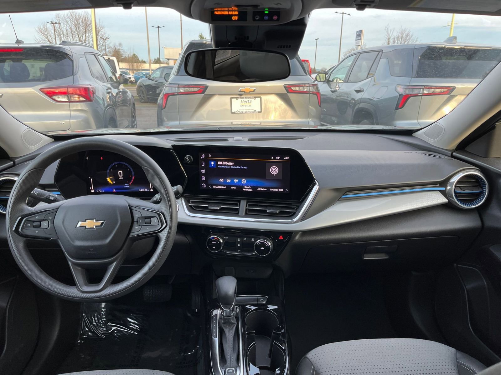 Thumbnail: 2025 Chevrolet Trax - 31