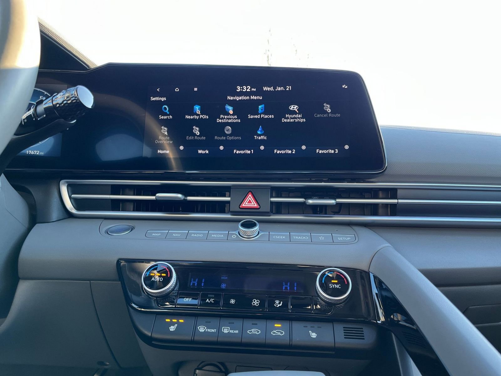 Thumbnail: 2025 Hyundai Elantra - 21