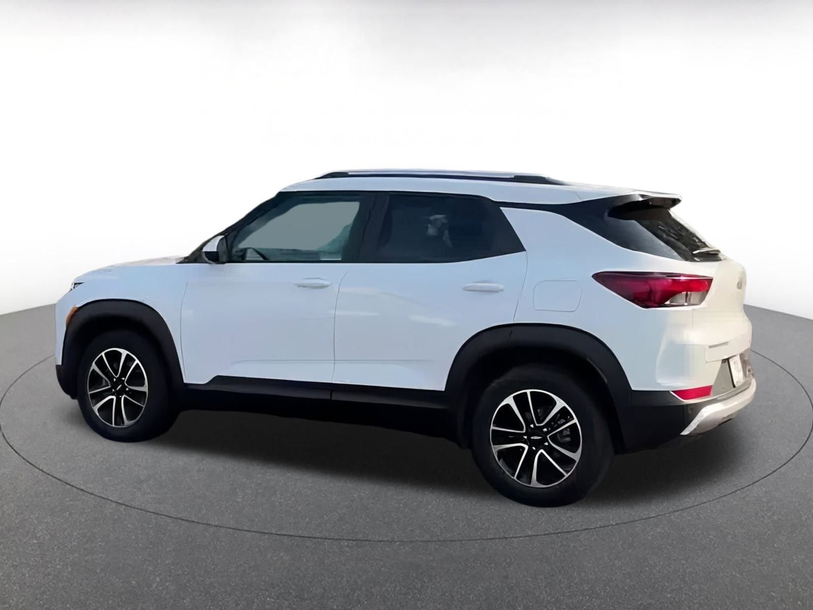 Thumbnail: 2024 Chevrolet TrailBlazer - 9
