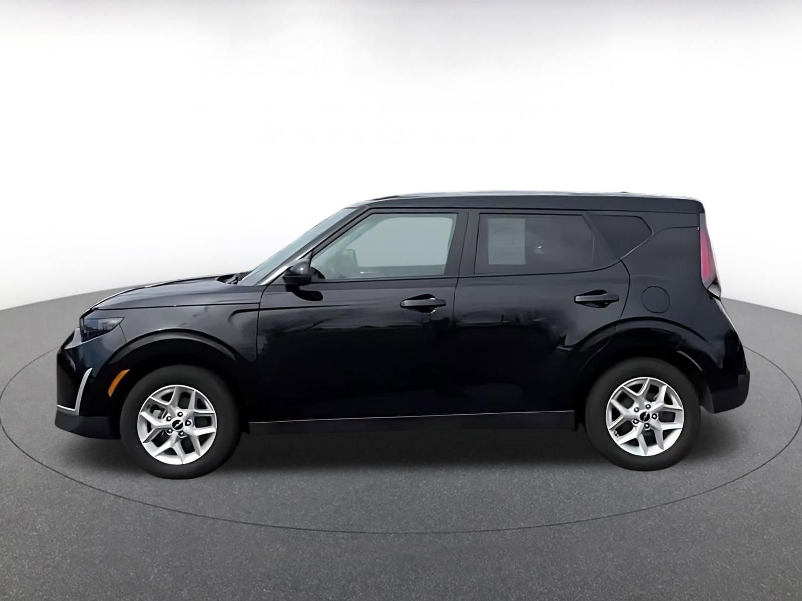 Thumbnail: 2025 Kia Soul - 10