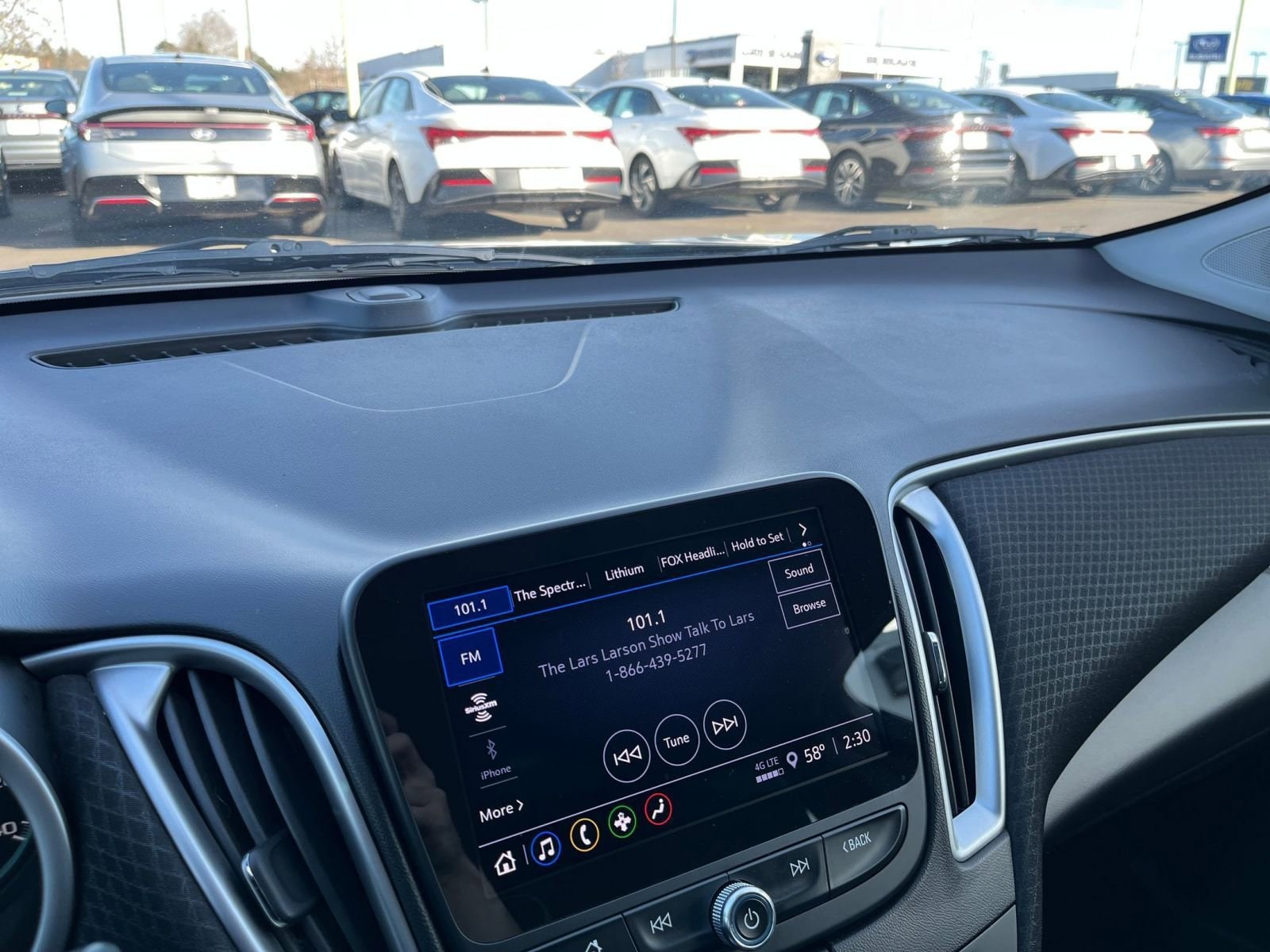 Thumbnail: 2024 Chevrolet Malibu - 17