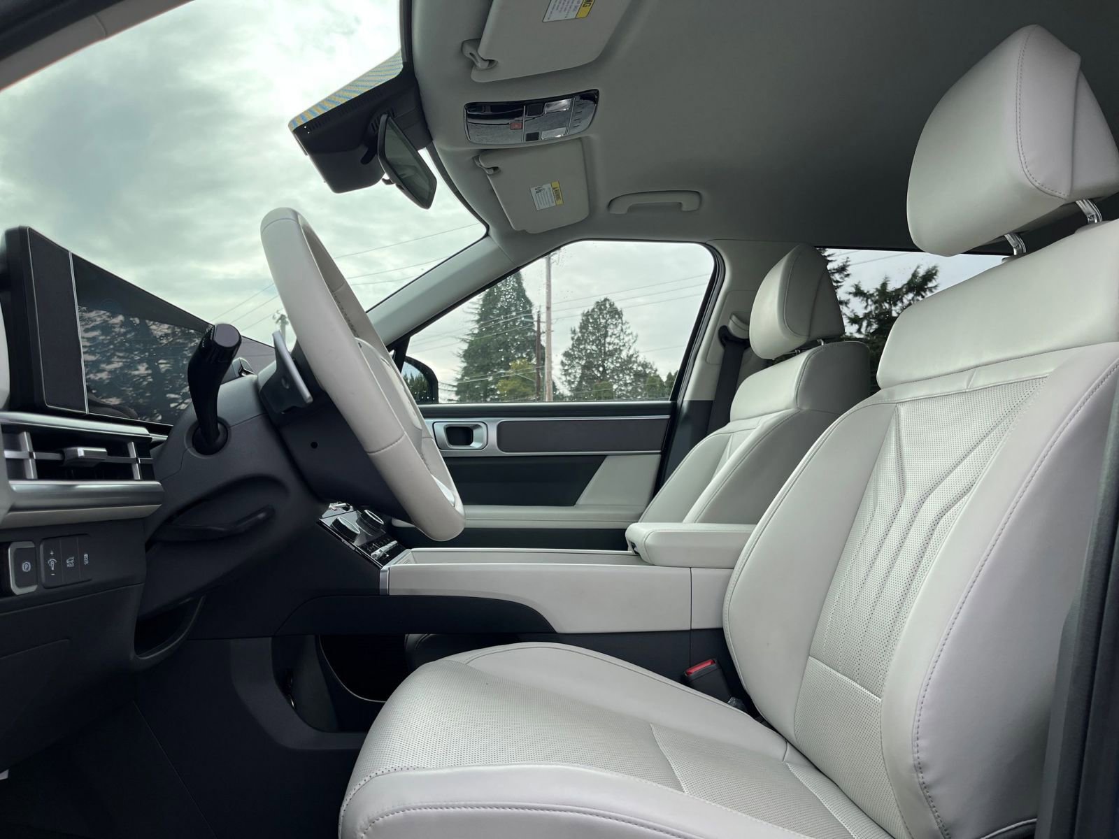 Thumbnail: 2025 Hyundai Santa Fe - 29