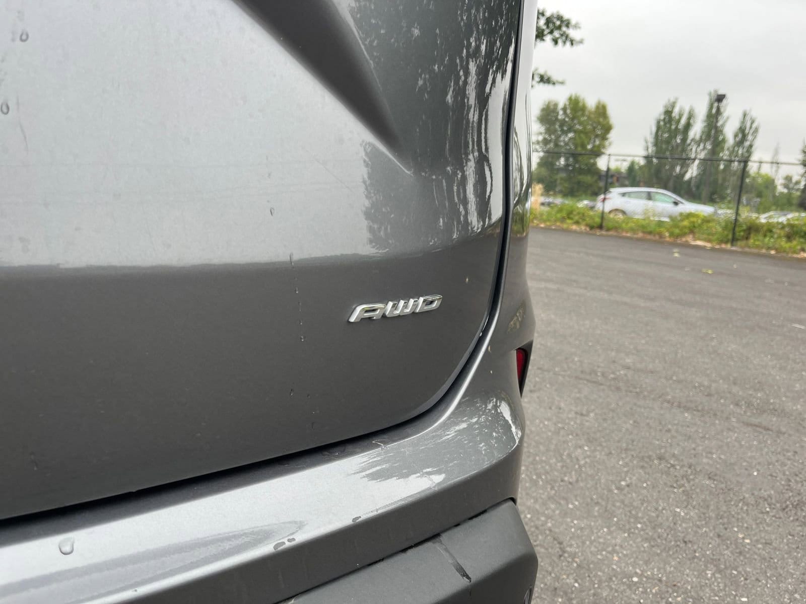 Thumbnail: 2024 Ford Edge - 17