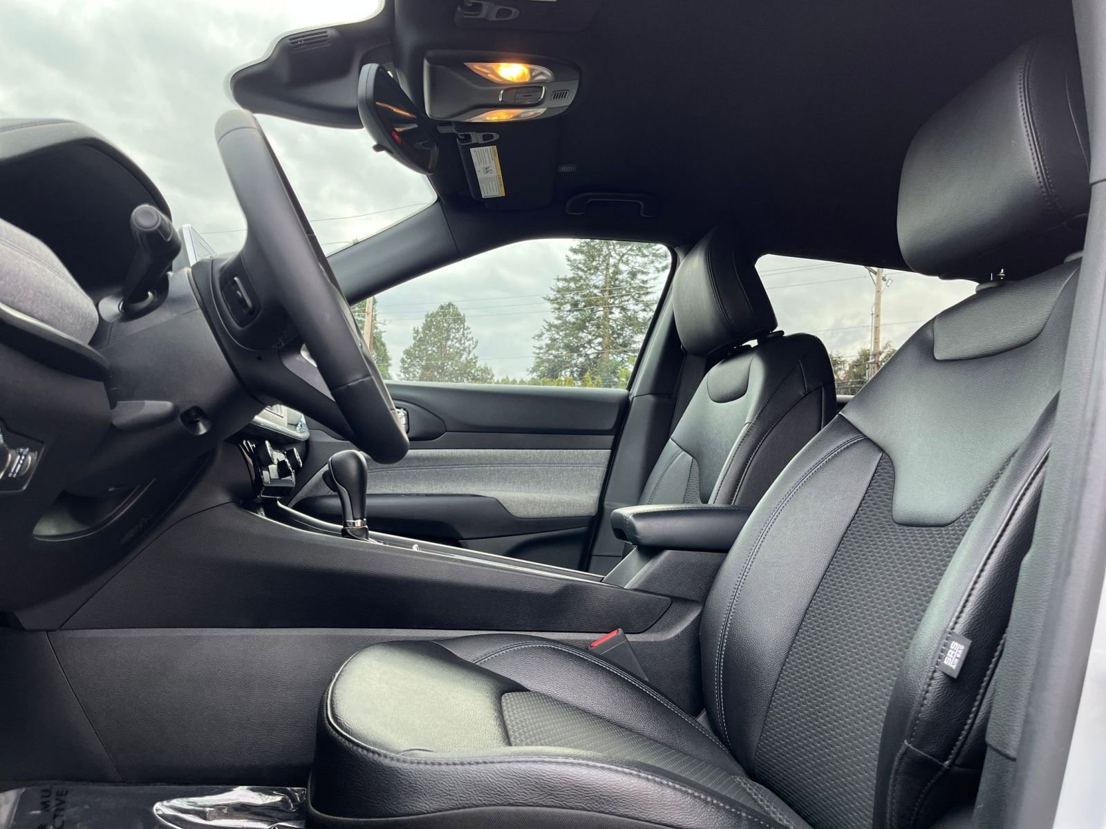 Thumbnail: 2025 Jeep Compass - 27