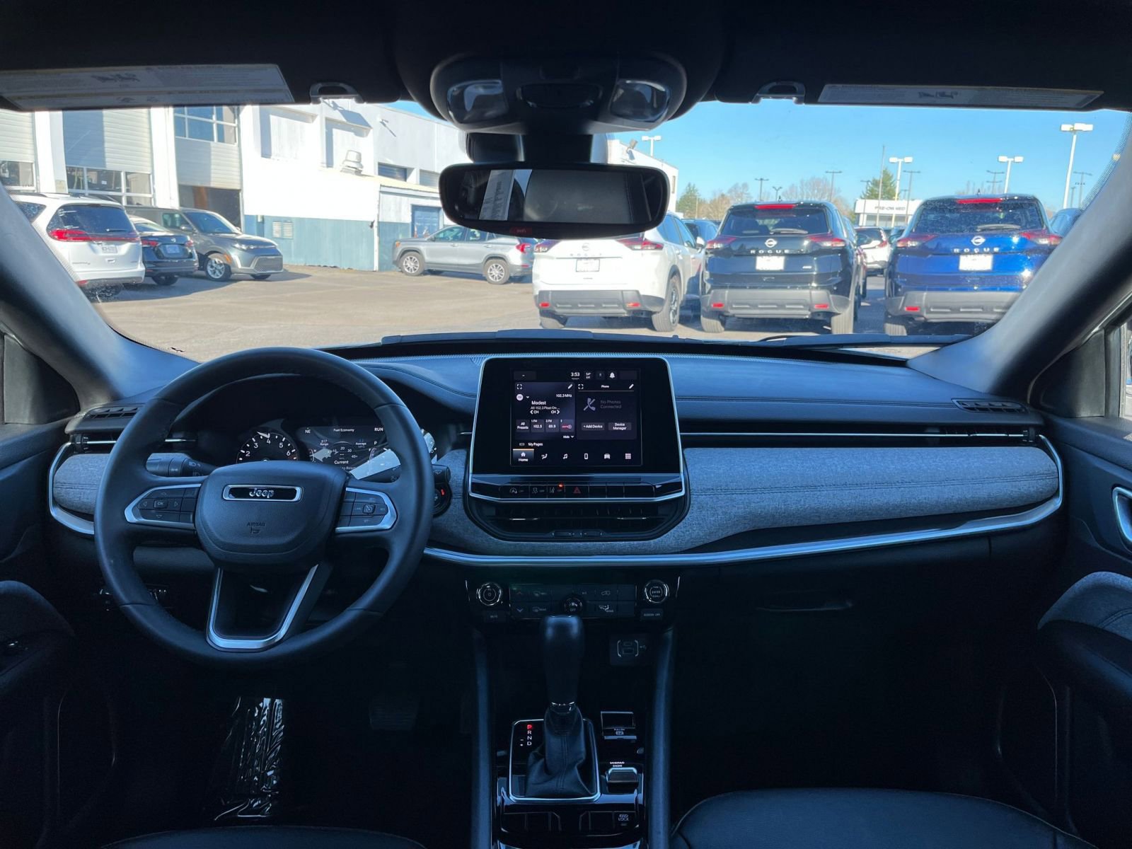 Thumbnail: 2025 Jeep Compass - 33