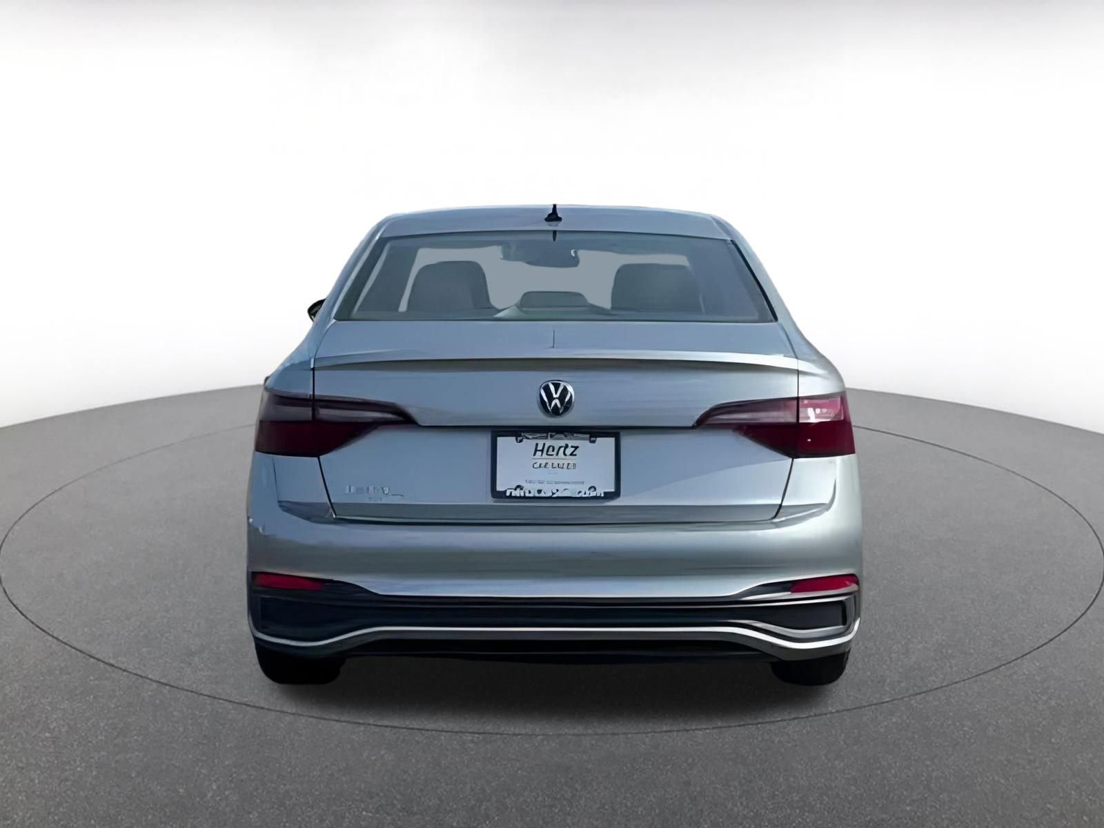 Thumbnail: 2024 Volkswagen Jetta - 13