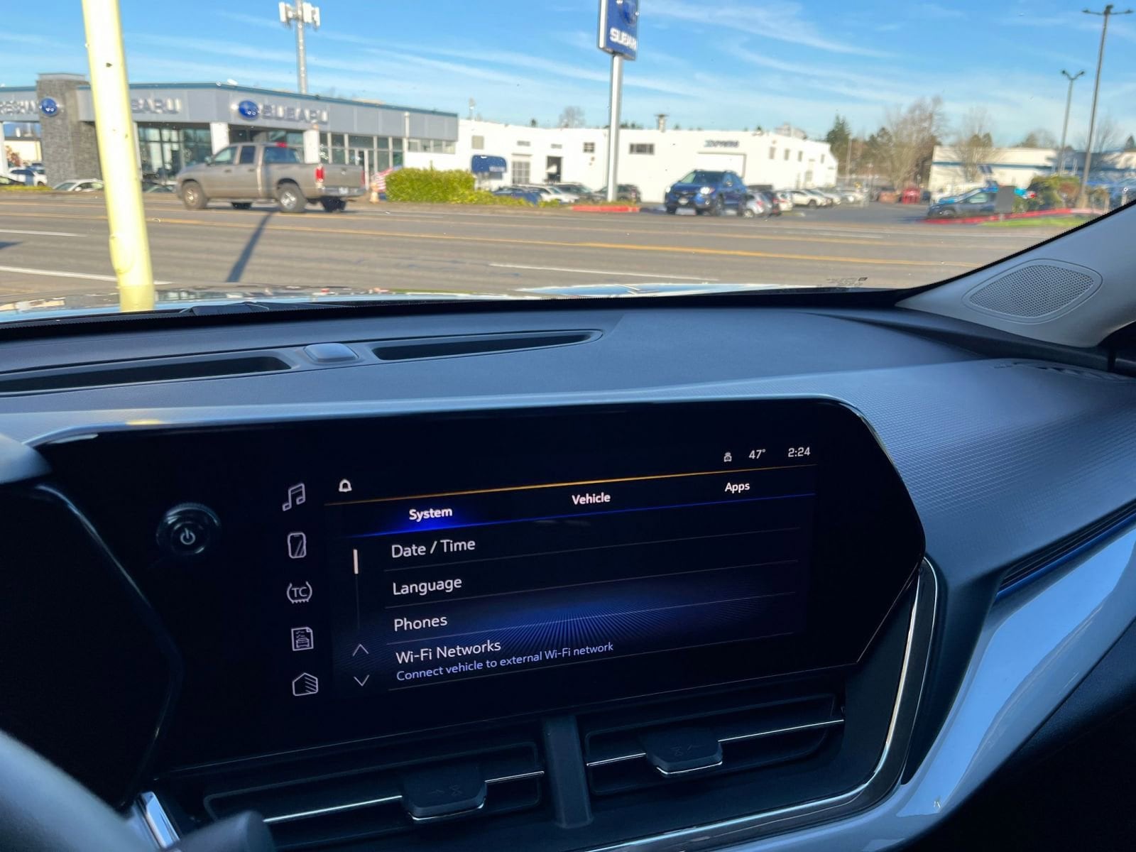 Thumbnail: 2025 Chevrolet Trax - 18