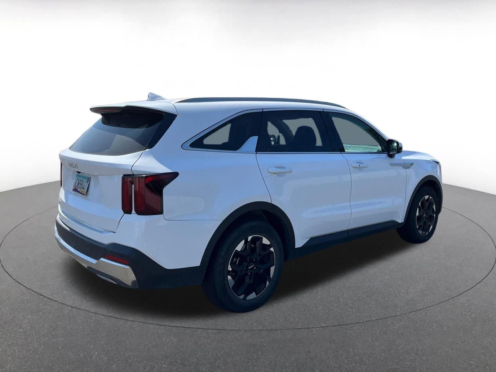 Thumbnail: 2024 Kia Sorento - 7