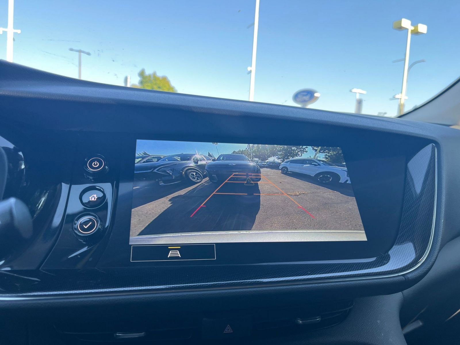 Thumbnail: 2023 Buick Envision - 17