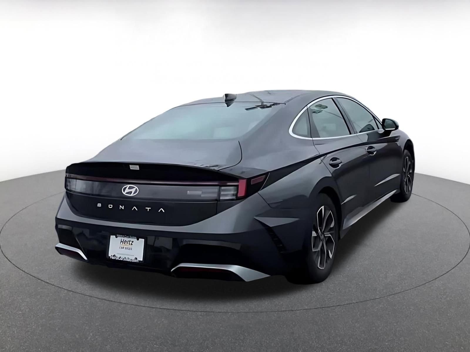 Thumbnail: 2025 Hyundai Sonata - 9