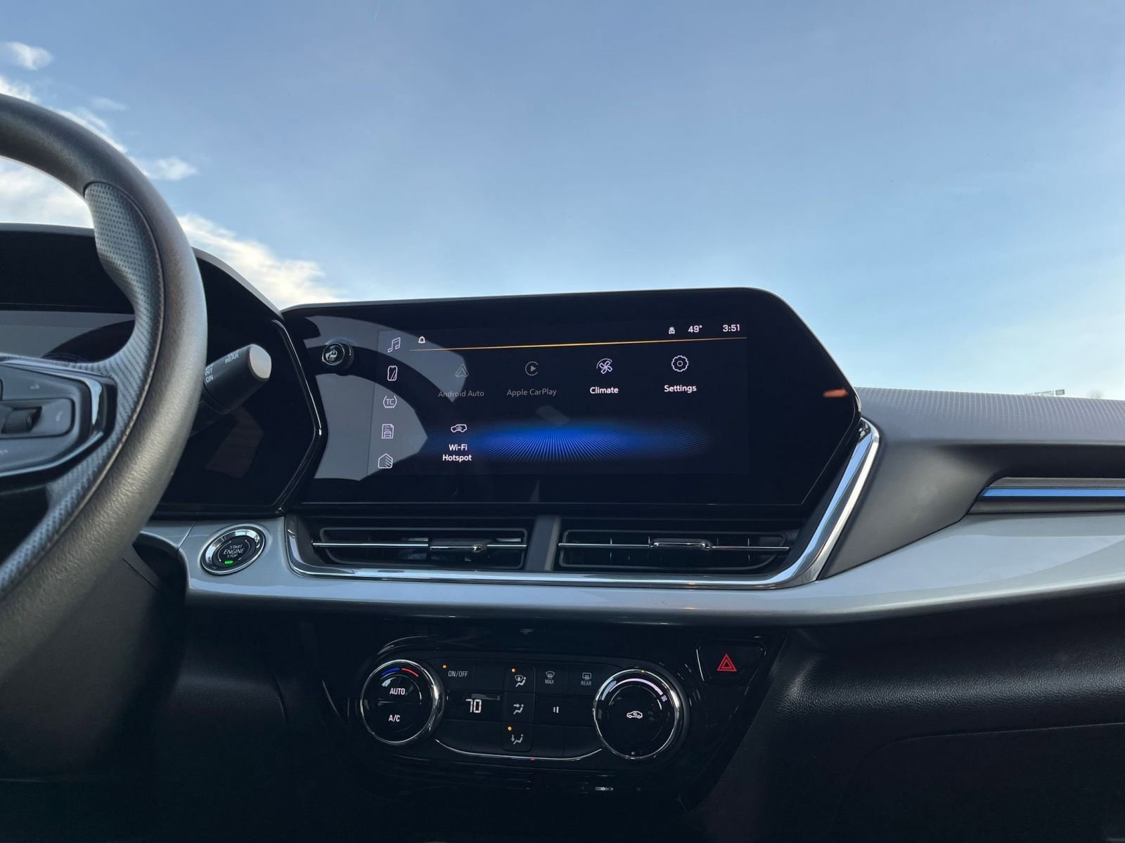 Thumbnail: 2025 Chevrolet Trax - 21