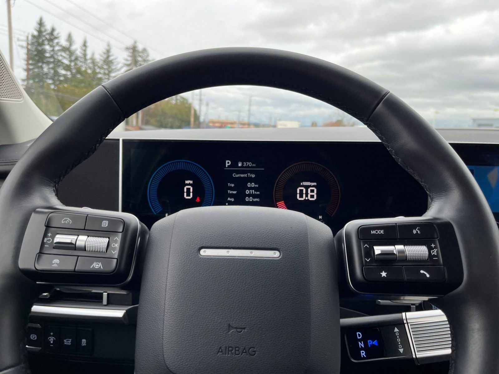 Thumbnail: 2025 Hyundai Santa Fe - 31