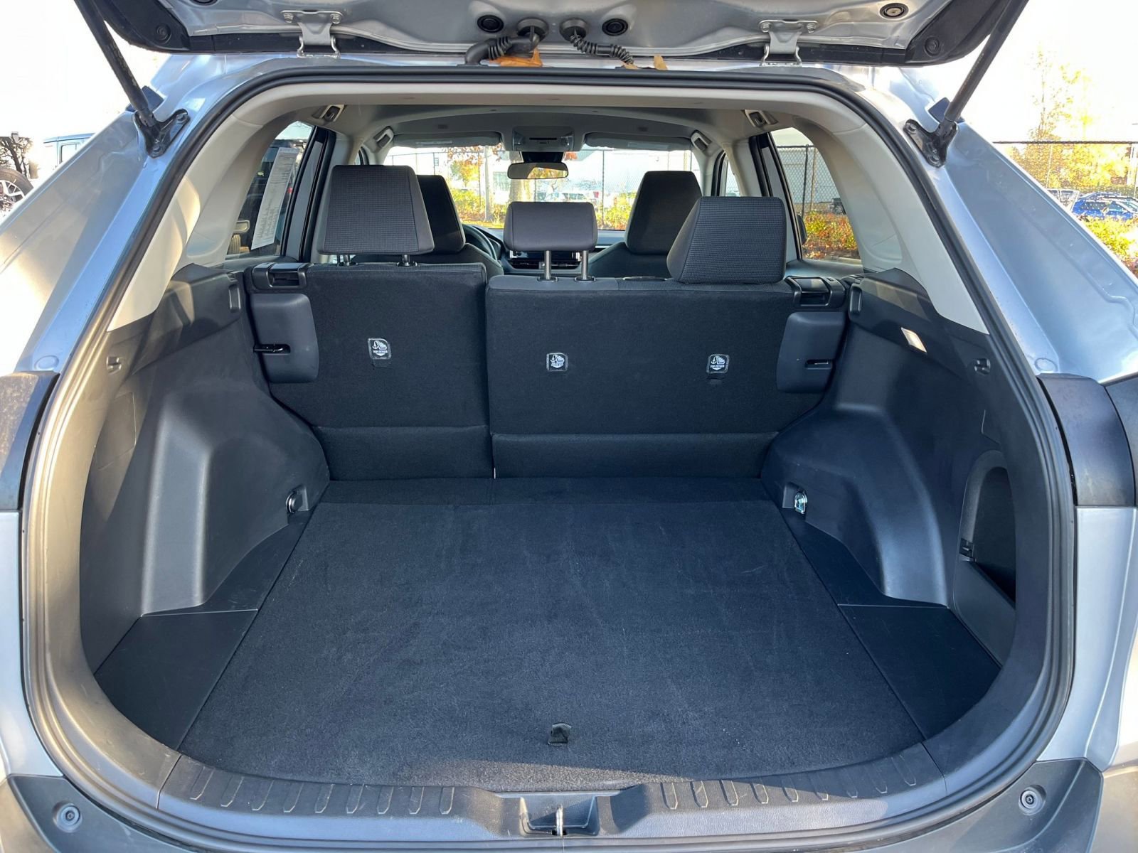 Thumbnail: 2025 Toyota RAV4 - 30