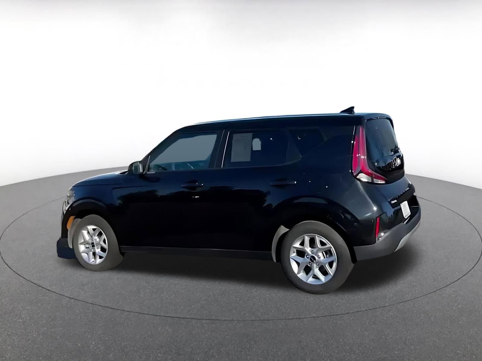 Thumbnail: 2025 Kia Soul - 11