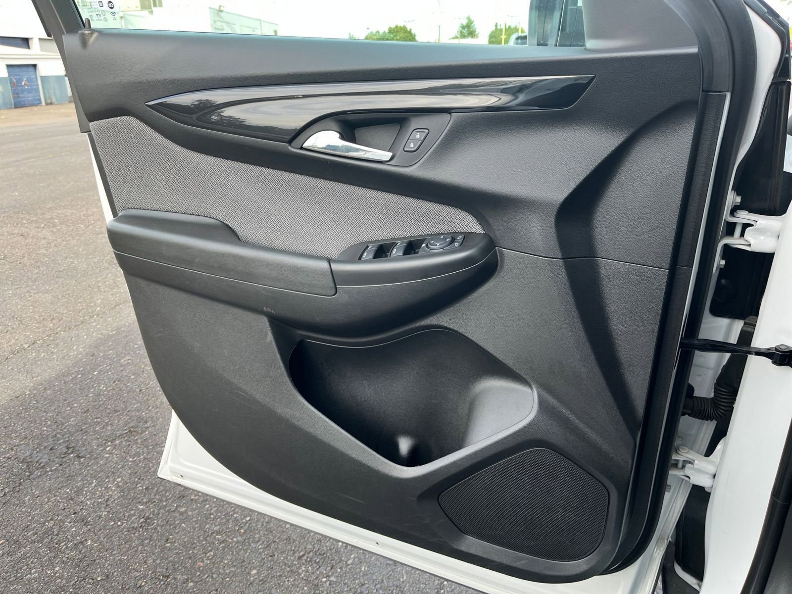 Thumbnail: 2024 Chevrolet TrailBlazer - 20