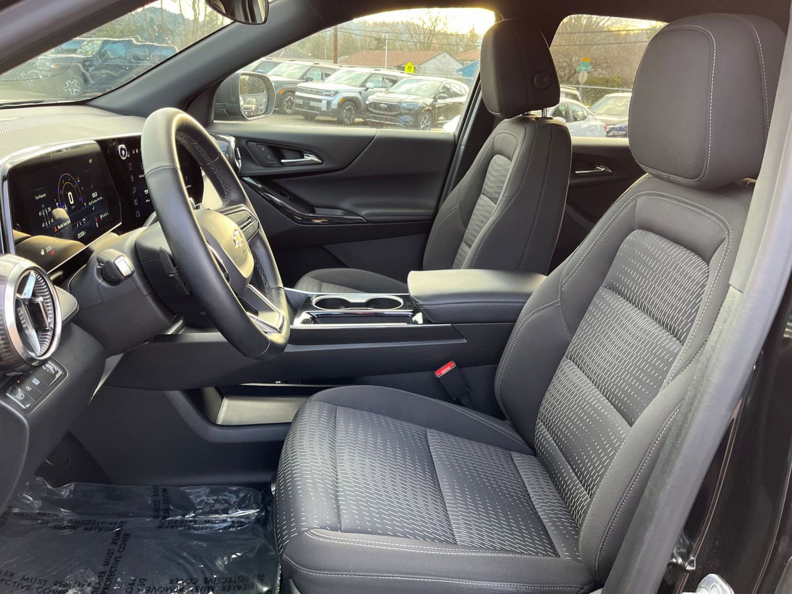 Thumbnail: 2025 Chevrolet Equinox - 35