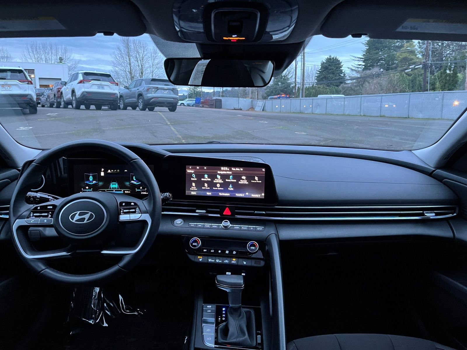 Thumbnail: 2025 Hyundai Elantra - 33