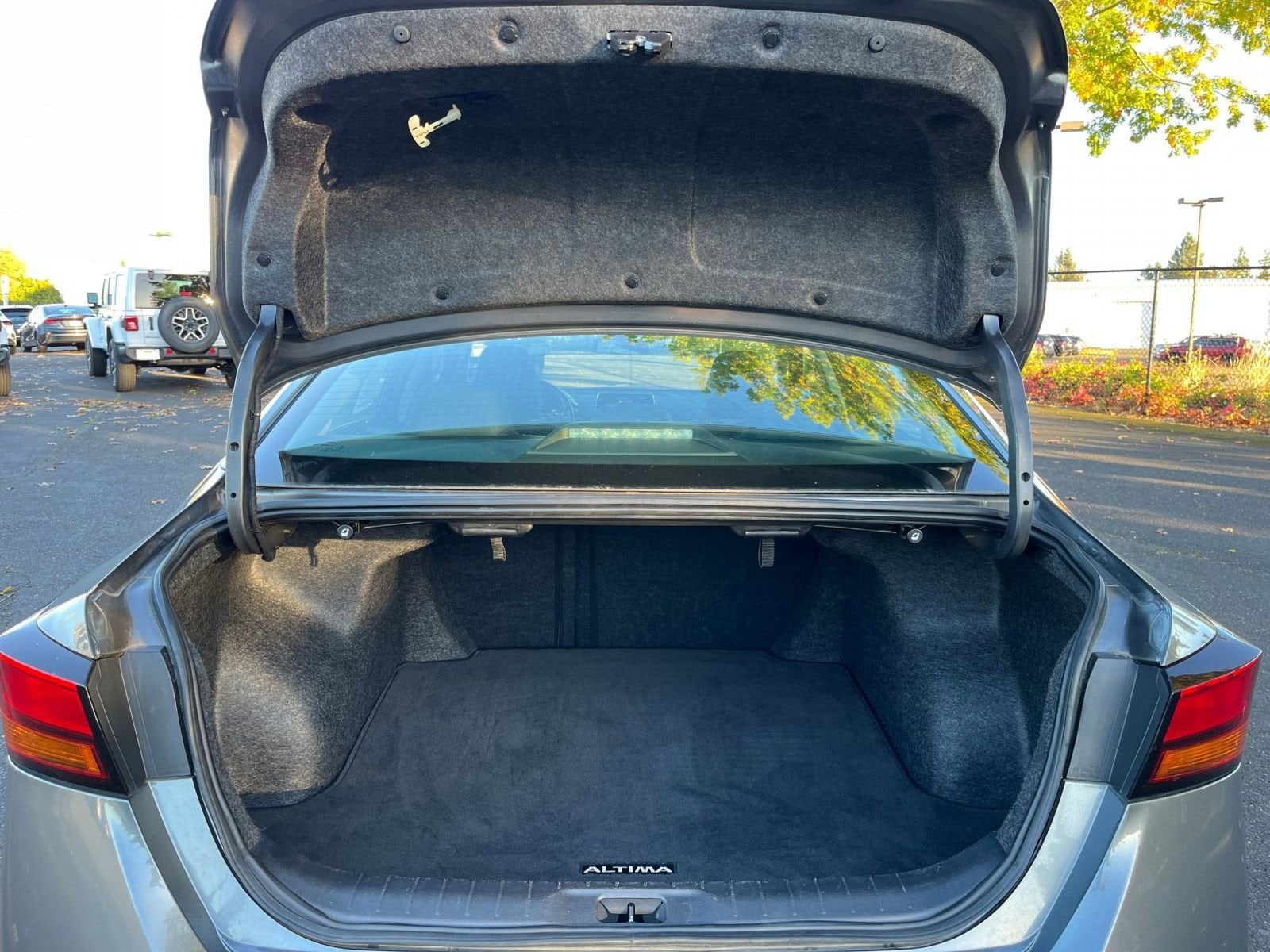 Thumbnail: 2024 Nissan Altima - 30