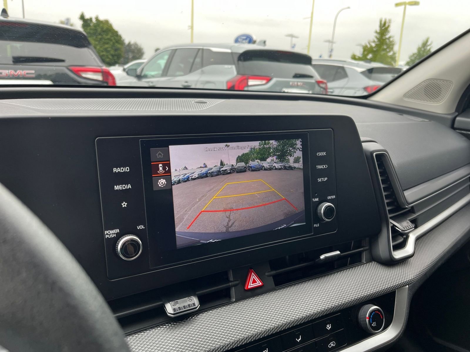 Thumbnail: 2024 Kia Sportage - 18