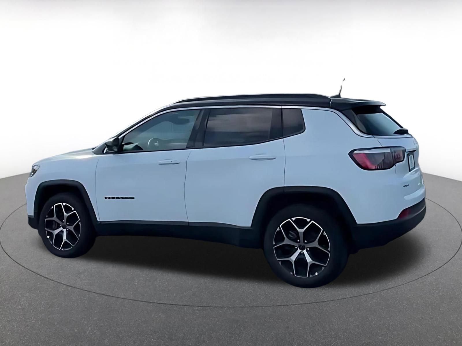 Thumbnail: 2025 Jeep Compass - 10