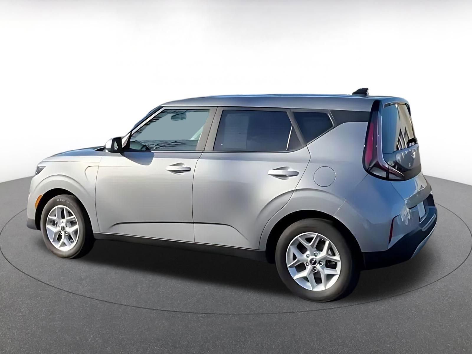 Thumbnail: 2025 Kia Soul - 10