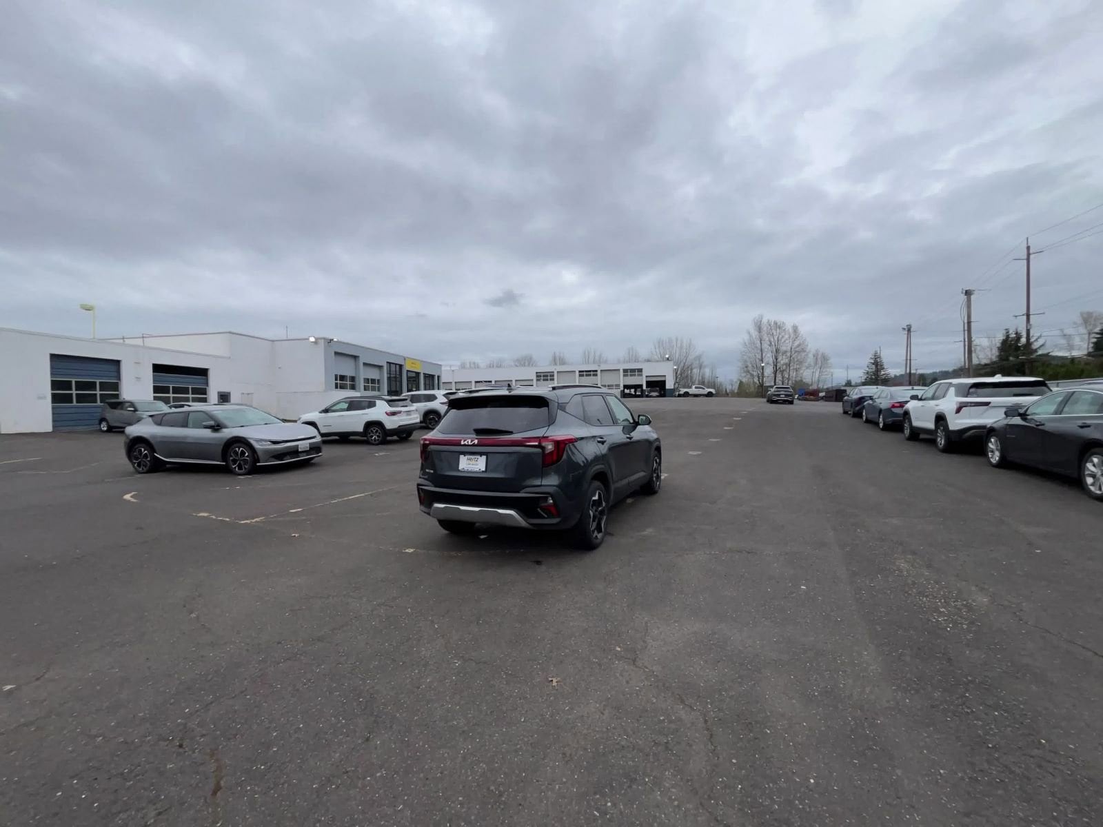 Thumbnail: 2025 Kia Seltos - 15