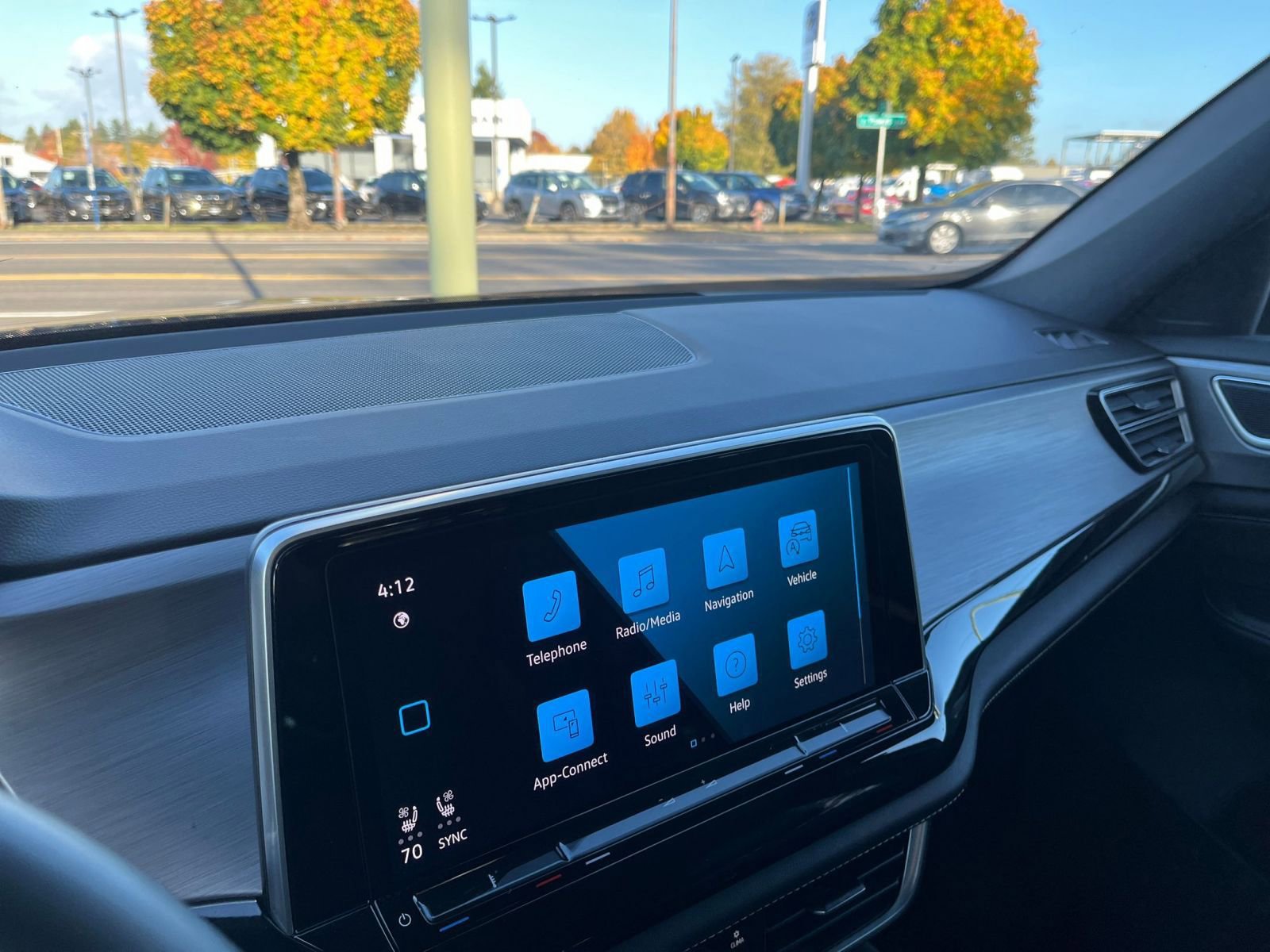 Thumbnail: 2025 Volkswagen Atlas - 18