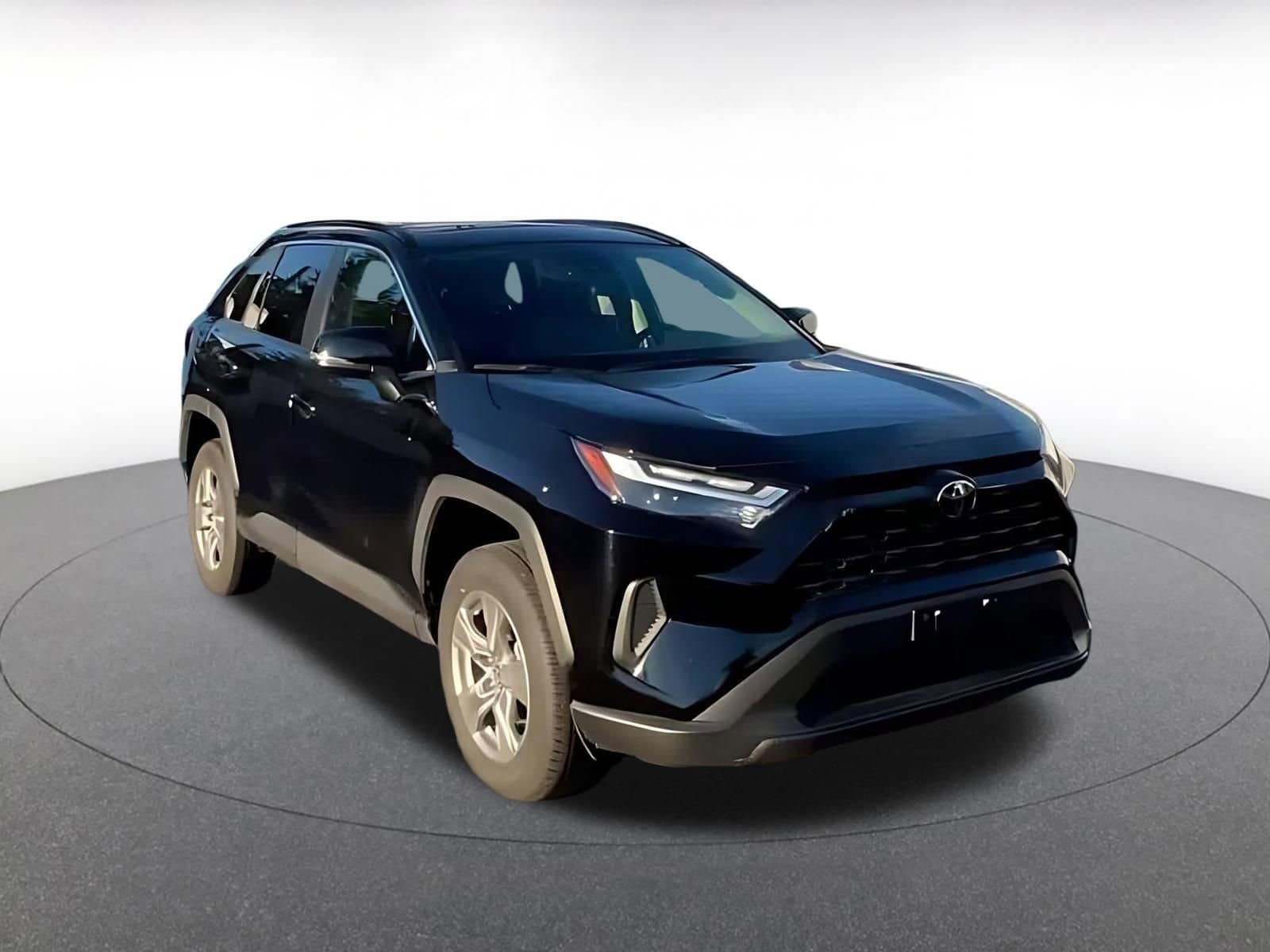 Thumbnail: 2025 Toyota RAV4 - 2