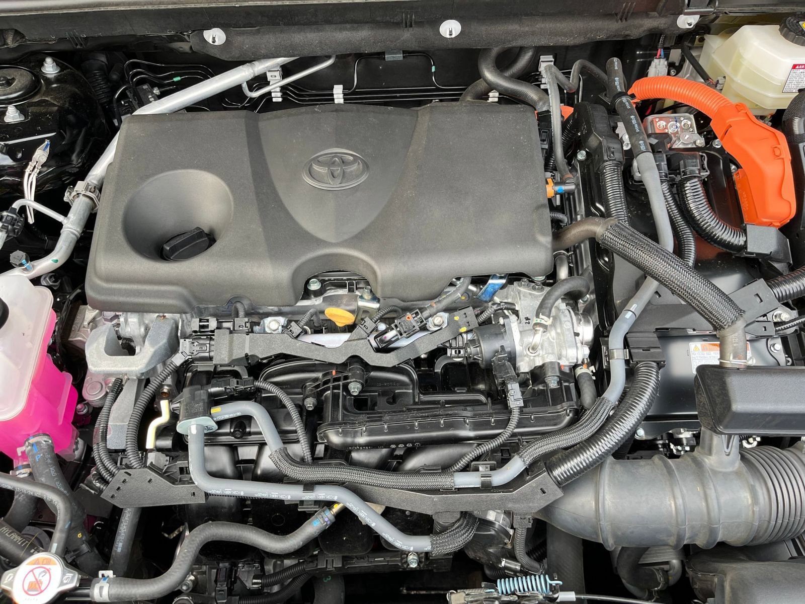 Thumbnail: 2025 Toyota RAV4 - 31