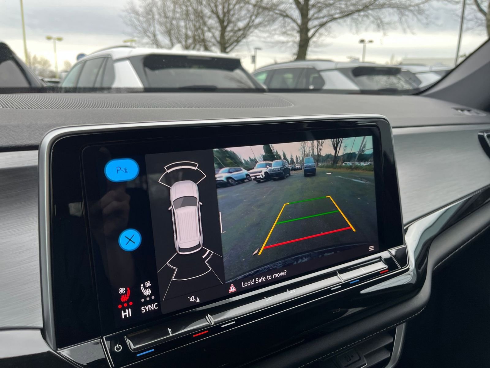 Thumbnail: 2025 Volkswagen Atlas - 18