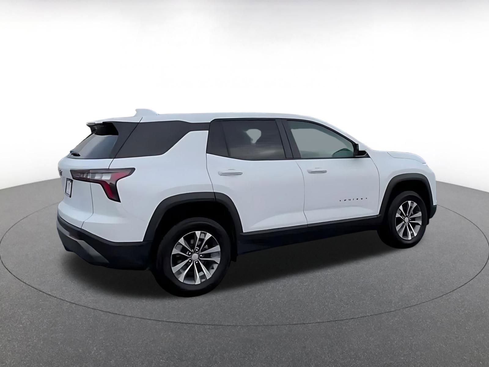 Thumbnail: 2025 Chevrolet Equinox - 14