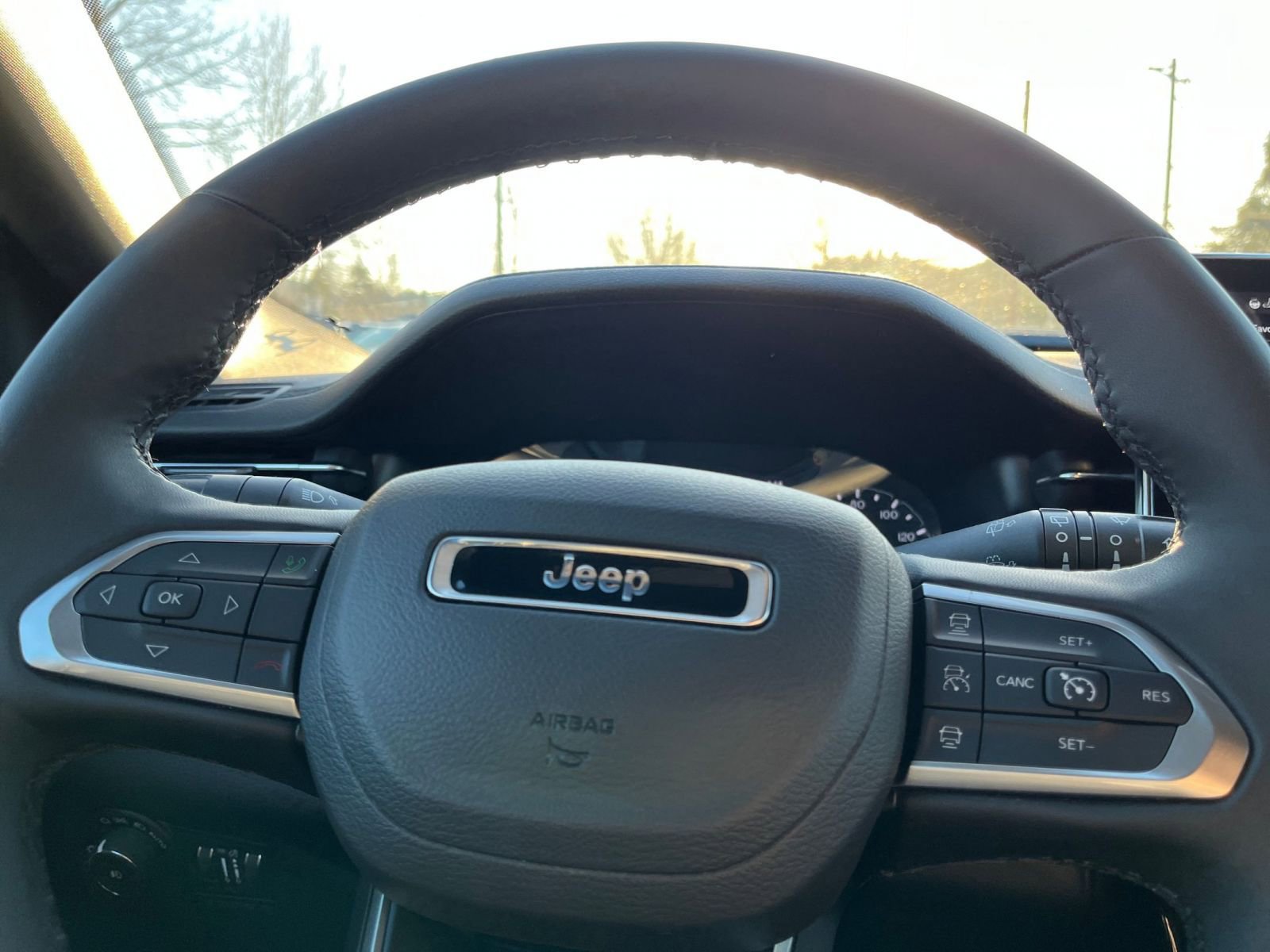 Thumbnail: 2025 Jeep Compass - 30