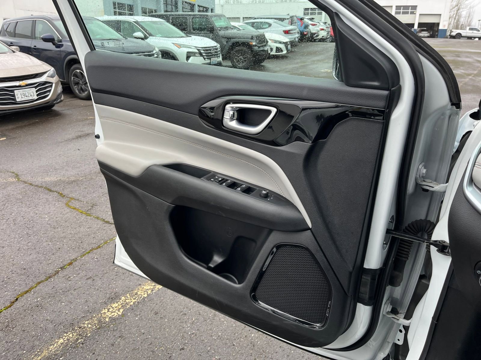 Thumbnail: 2025 Jeep Compass - 20