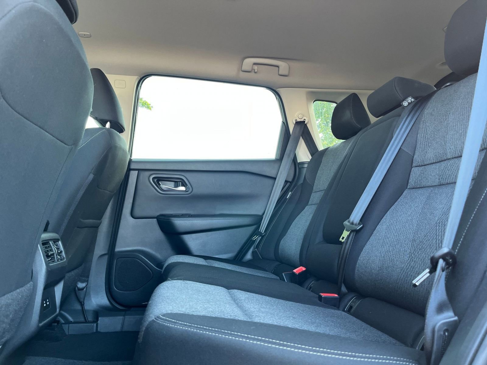 Thumbnail: 2024 Nissan Rogue - 27