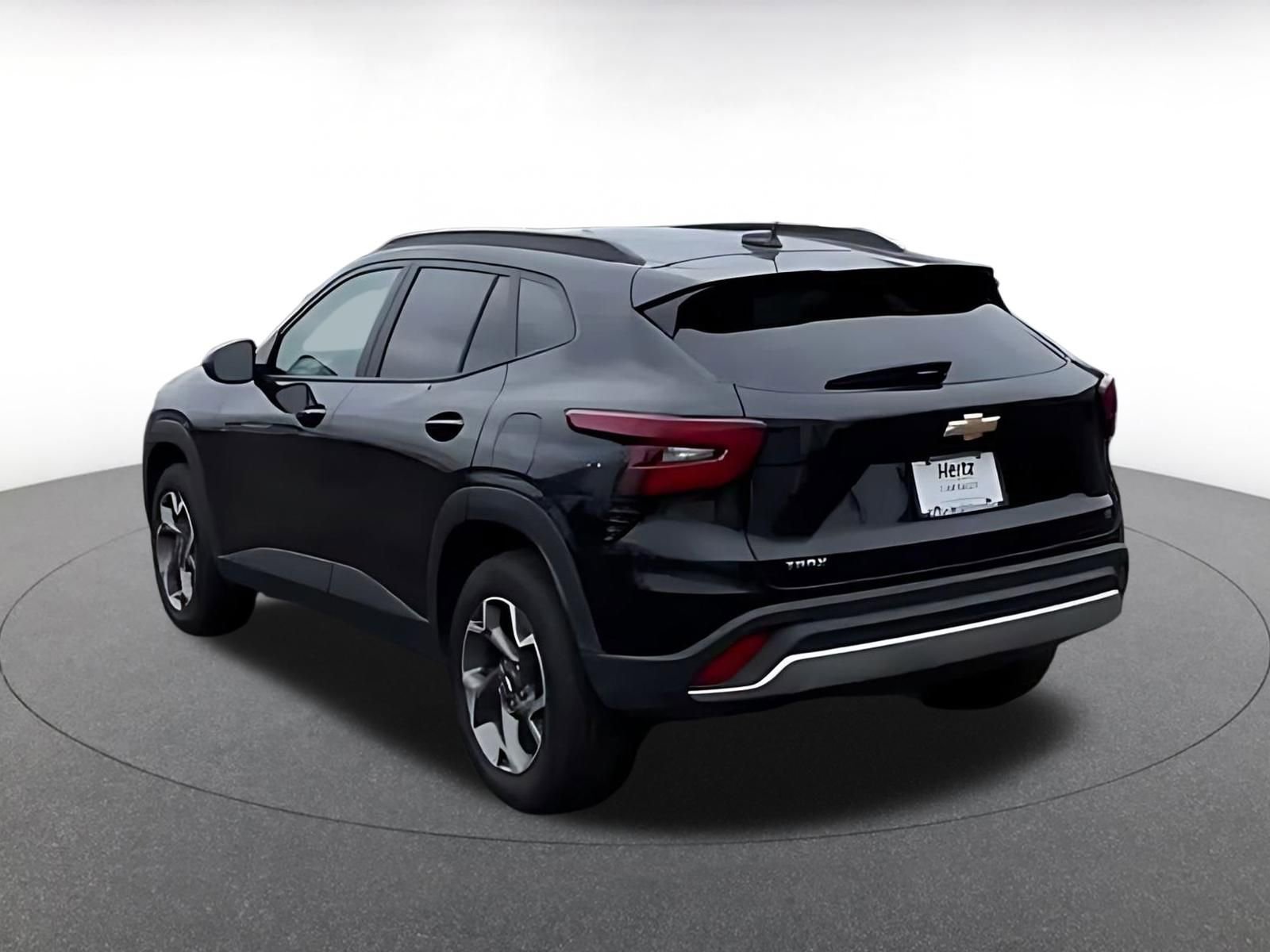 Thumbnail: 2025 Chevrolet Trax - 12